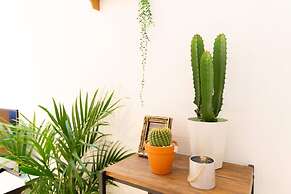 L-style Hanazonocho Apartment A