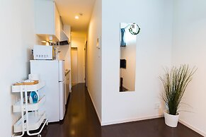 L-style Hanazonocho Apartment B