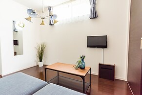 L-style Hanazonocho Apartment B