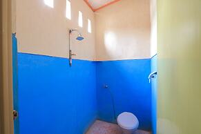 SPOT ON 1762 Gandrung Payungan Family InnNearStasiun Banyuwangi Kota