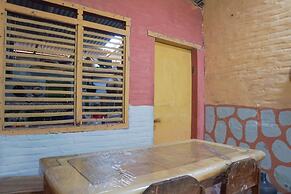 SPOT ON 1762 Gandrung Payungan Family InnNearStasiun Banyuwangi Kota