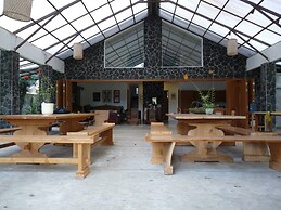 Ronia Mountain Villa Lembang