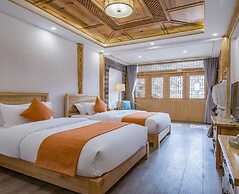 Floral Hotel Qu An He Feng Lijiang