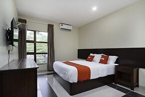 OYO 89960 Manjung Inn Hotel