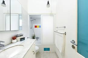 Tranquil Garden Retreat by Sea N Rent