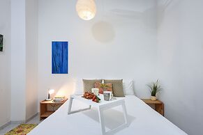 Tranquil Garden Retreat by Sea N Rent