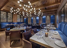 River House at Odette's