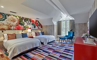 River House at Odette's