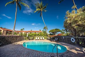 Maui Vistas #3419 2 Bedroom Condo by RedAwning