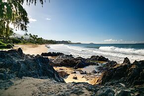 Maui Vistas #3419 2 Bedroom Condo by RedAwning