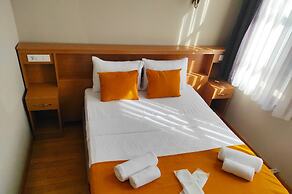 Lebon Hotel Old City