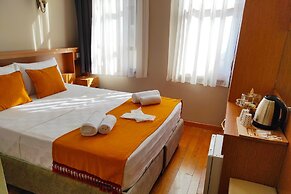 Lebon Hotel Old City