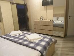 Tbilisi Center Hotel