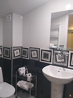 Tbilisi Center Hotel