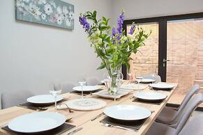 Central Bath House Group Accommodation