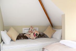 Central Bath House Group Accommodation