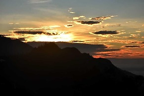 Ella Village View Homestay