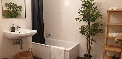 Large Flat In The Heart Of The City Center - Parking