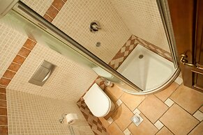 Forza Lux Guest House