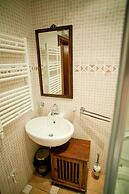 Forza Lux Guest House