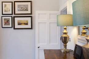 Stylish City Centre Apartment - Bath