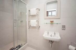Stylish City Centre Apartment - Bath