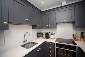 Stylish City Centre Apartment - Bath