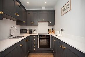 Stylish City Centre Apartment - Bath