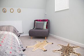 Georgian Coach House Mews Central Bath