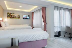 Blue Marmara Suites