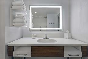 Hampton Inn & Suites by Hilton Belleville