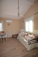 Olympia's Apartments