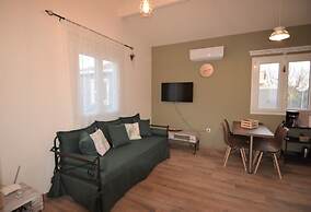 Olympia's Apartments