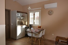 Olympia's Apartments