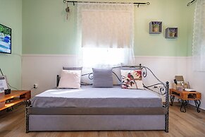Olympia's Apartments