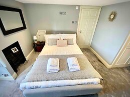 The Georgian Loft Apartment Central Bath
