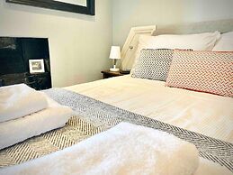 The Georgian Loft Apartment Central Bath