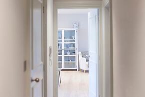 Stylish Wood Street Apartment