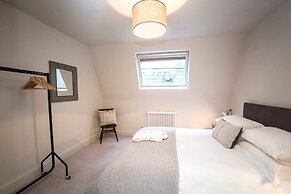 Stylish Wood Street Apartment