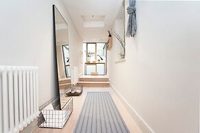 Stylish Wood Street Apartment