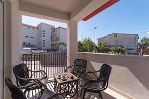 Apartment house Ivan John