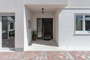 Apartment house Ivan John