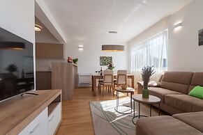 Apartment house Ivan John