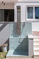 Apartment house Ivan John