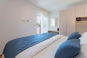 Apartment house Ivan John