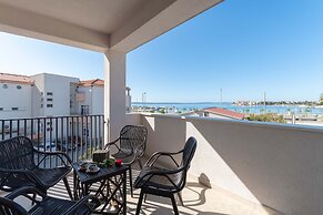 Apartment house Ivan John