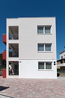 Apartment house Ivan John