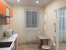 Apartment on Geologorazvedchikov 44a