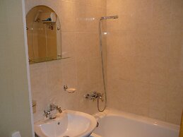 Apartment on Zavodskaya 2