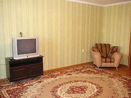 Apartment on Kholodilnaya 138